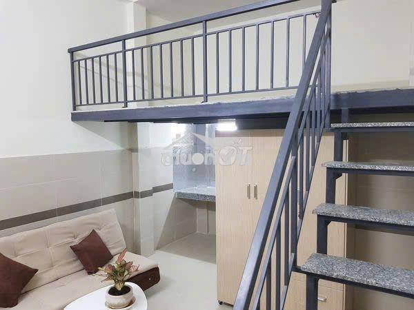 Thu duc còn 1 phòng: 4 tr ( thuê ngắn hạn hoặc dài hạn đều được)