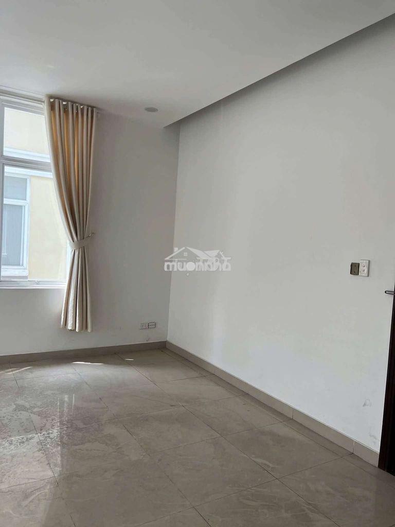 Nhà lầu ngay khu hành chính dĩ an giá 15 triệu - 4