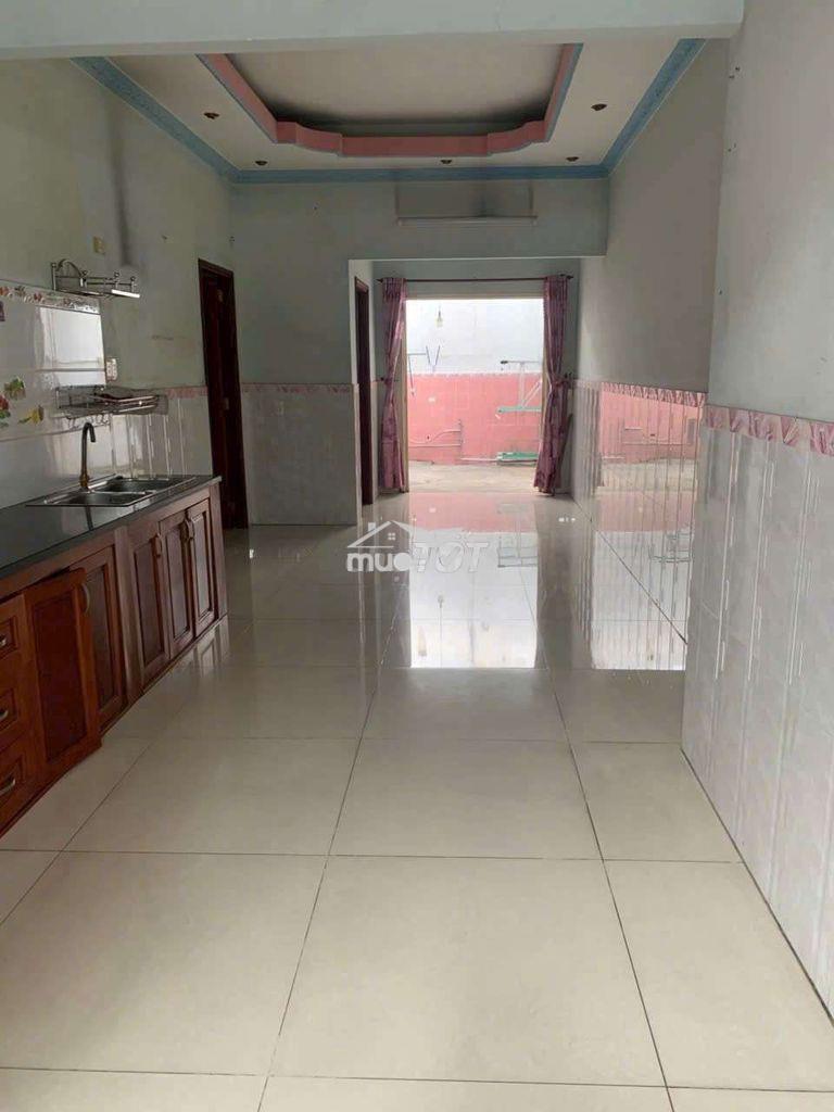 Cho thuê mặt tiền kinh doanh ntmk, đối diện truờng học  - 2