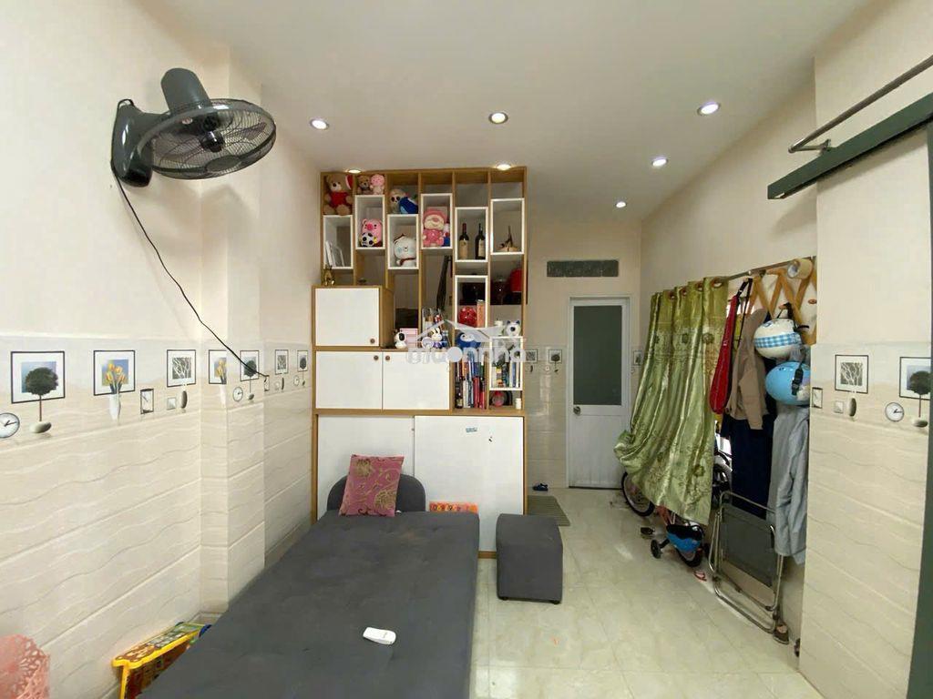 Nhàgần chợ tân hương tân phú 3tầng btct 2pn 2wc(3.1 x 6.75m)-3.080t tl