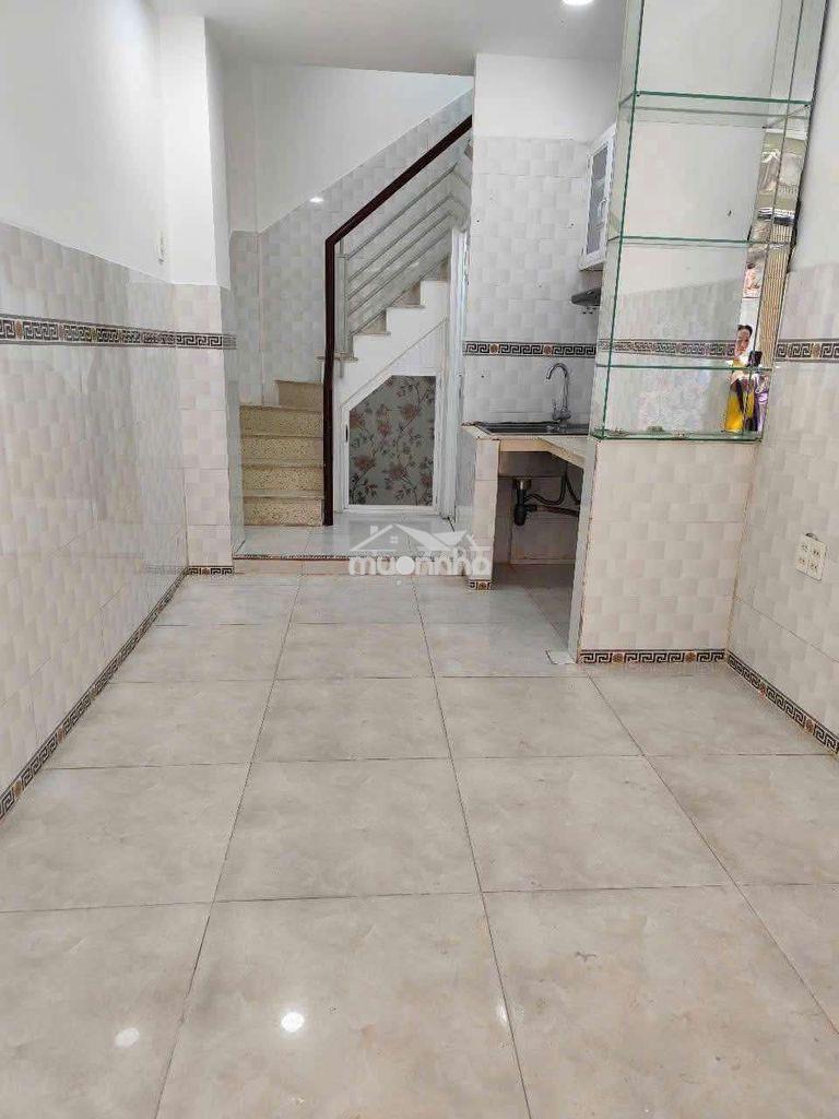 🏠🏠 Cho thuê nhà hẻm hồ thị kỷ gần hùng vương, q10
 - 4