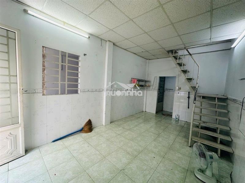 Sát vách phạm văn đồng - phường hạnh thông quận gò vấp - 43m2 x 2 tầng