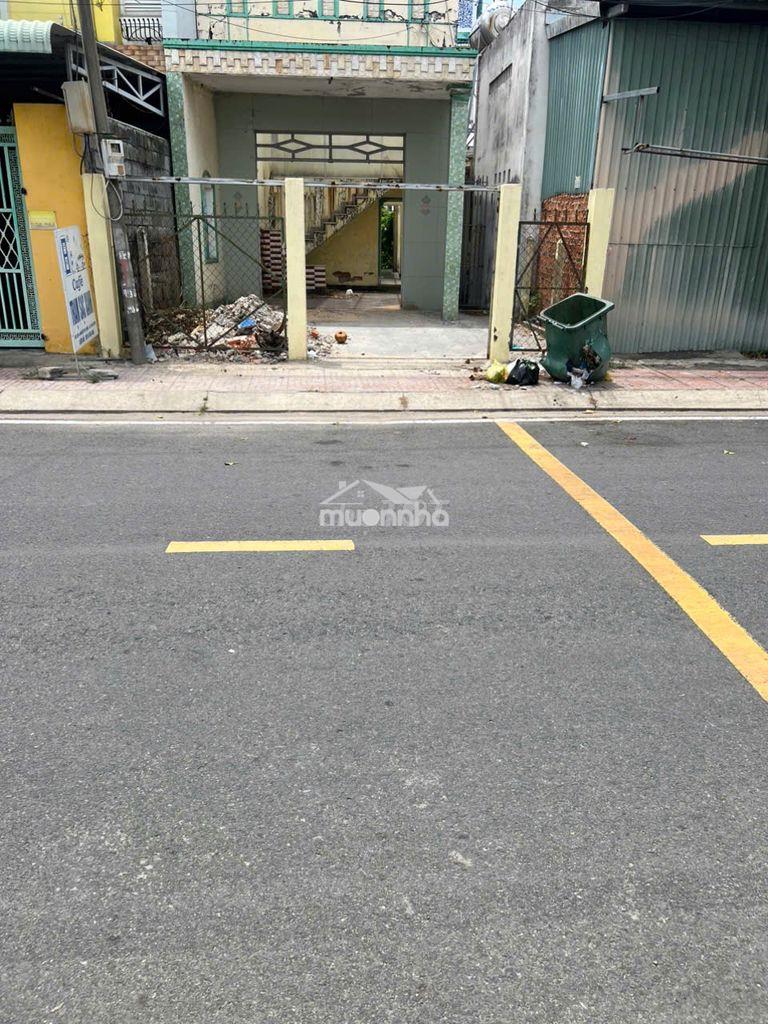 Nhà nát mặt tiền / - vị trí vàng - chỉ tính giá đất củ chi - 2