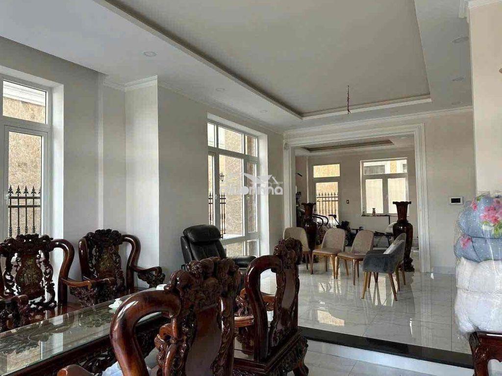 Biệt thự ngay phố đi bộ bạch đằng 10x25m 1 trệt 2 lầu có thang máy - 4