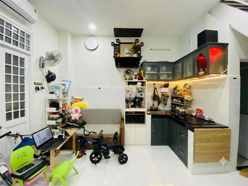 🏡 Trệt 2 lầu 20m2 - sổ hồng riêng - ngay bv175