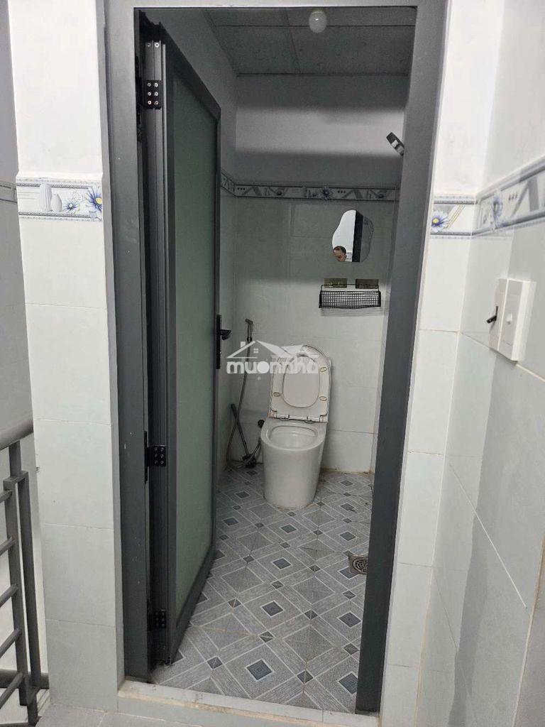 Nhà cho thue.hẻm 44 bùi van ba  - 3