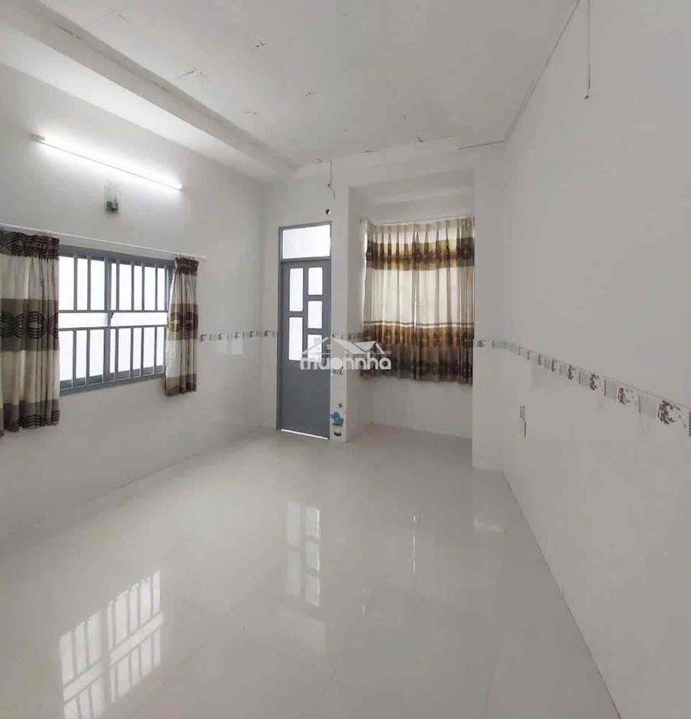 Nhà bến vân đồn 3 tầng 134m khu dân cư không quy hoạch nhỉnh 5 tỷ tlcc - 2