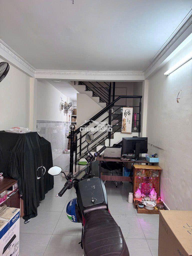 Cho thuê nhà 2pn hẻm hai xe máy đường hòa hưng, quận 10 - 3