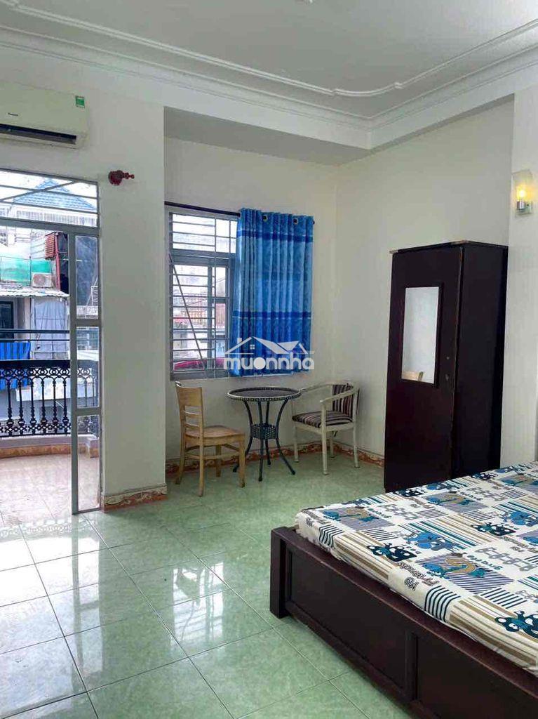 Phòng stdio đang làm lại giá rẻ_ có ban công, cửa sổ trời, full nt