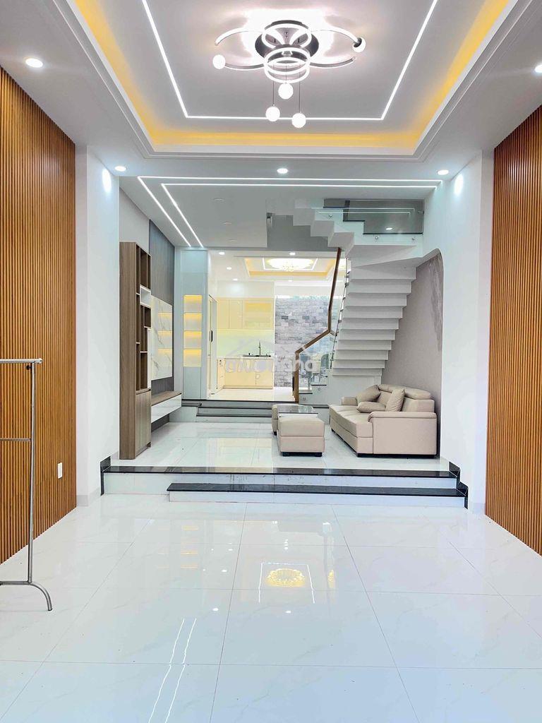 Nhà 2 lầu 1 trệt bình chuẩn,thuận an,có nội thất,đường 7m đậu ô tô