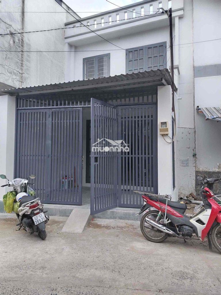 Cho thuê nhà gần chợ lạc quang giá tốt