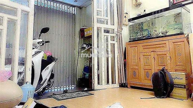 Cho thuê nhà đường âu cơ 4x12,5 1 trệt 2 lầu sân thượng 4pn 3wc