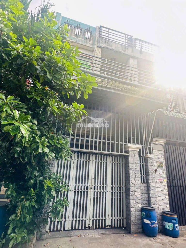 Bán nhà ngay chợ nữ dân công vào 100m 4*12m lầu suốt 2pn 2w đường 5m