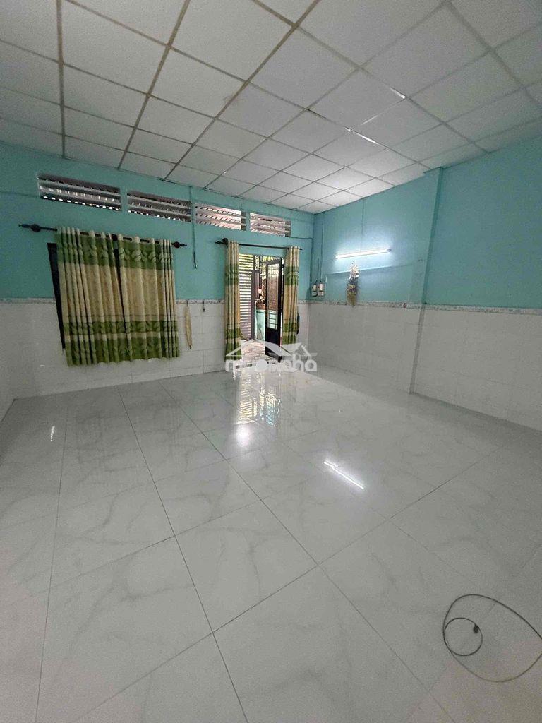 Cho thuê nhà hẻm xe hơi 6x12m 1lầu có sân 4pn quang trung p10–12tr - 3