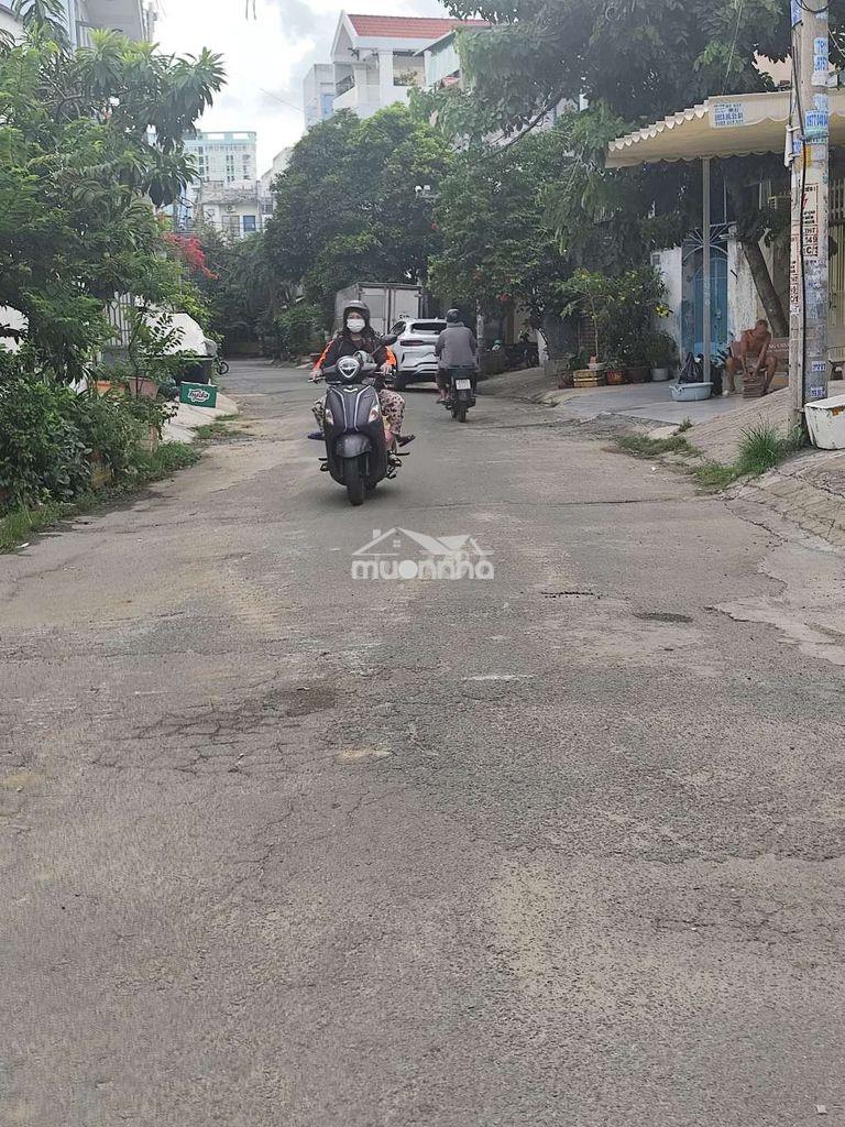 Nhà đẹp nguyễn văn yến – hẻm xe hơi 7m – gần đầm sen – chỉ 6.85 tỷ