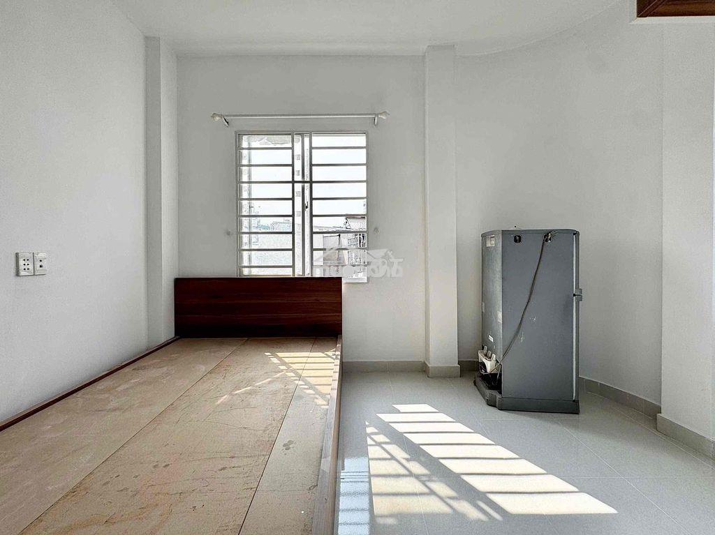 Cho thuê phòng giá sinh viên 5tr3 studio full nội thất cửa sổ trời - 2