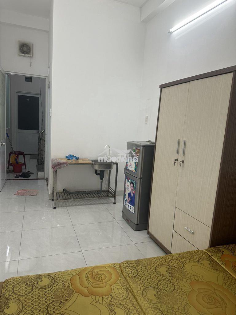 Cho thuê phòng hoàng diệu, p. khánh hội (q.4 cũ) giá 4 triệu. - 2