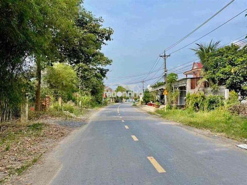 Bán gấp miếng đất ngộp