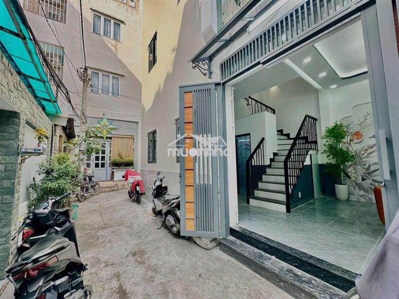 Căn nhà góc hiếm dương bá trạc – hẻm xe hơi chỉ 20m, ngang khủng 10,7m