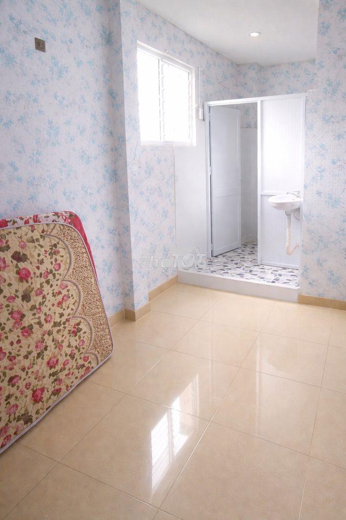 Nhà nguyên căn ở ghép quận 7 giờ giấc tự do _giá chỉ từ 900k - 4
