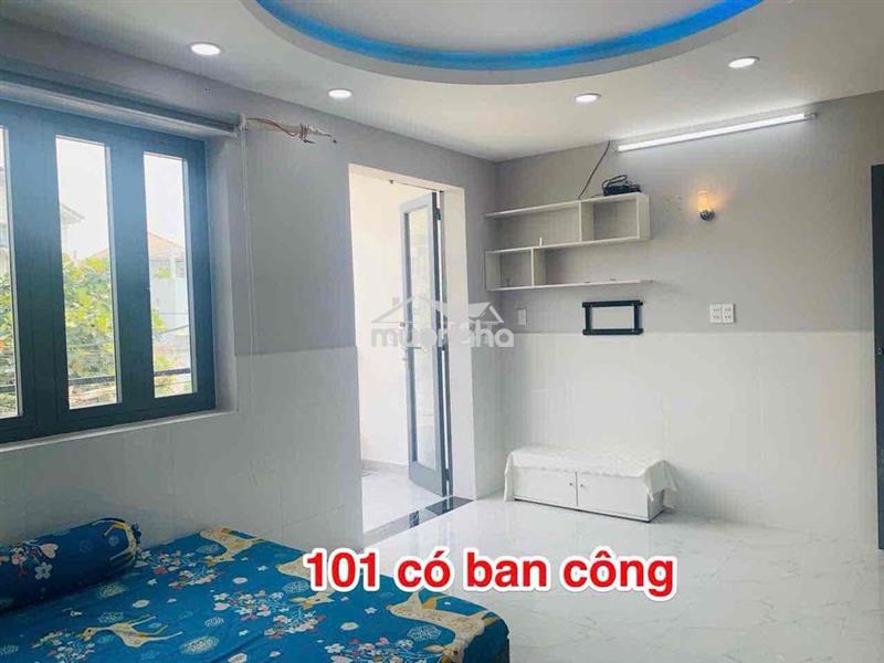 Phòng ban công thoáng - full nội thất - giờ tự do - xe free
