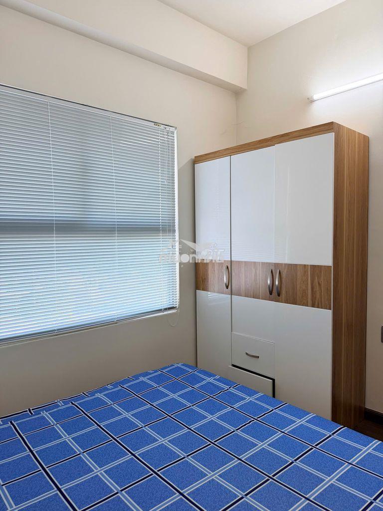 Chủ đi định cư cần bán lại căn hộ ehome 2pn full nội thất giá 1,65 tỷ.