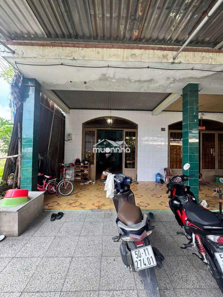 Sổ hồng riêng hơn 100m tân thới nhì