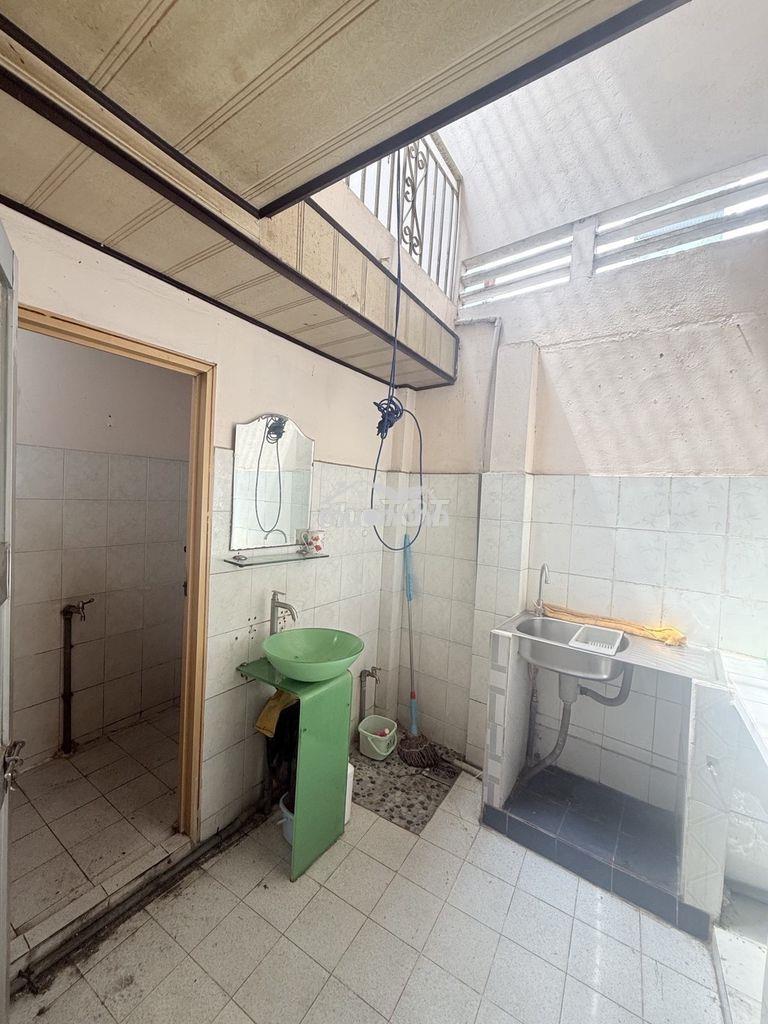 Bán nhà nát đường bình thới quận 11