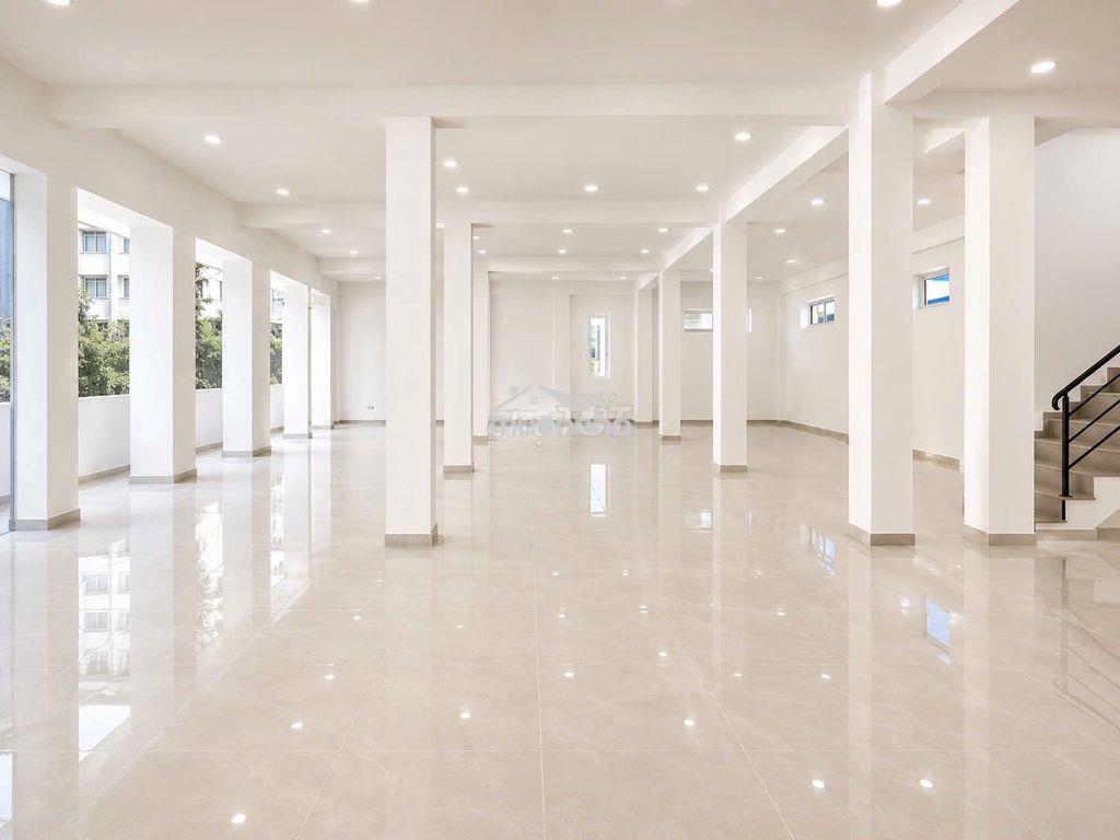 Cho thuê góc 2mt nguyễn chí thanh và tạ uyên , 30x16m , 6 tầng , 150tr - 3