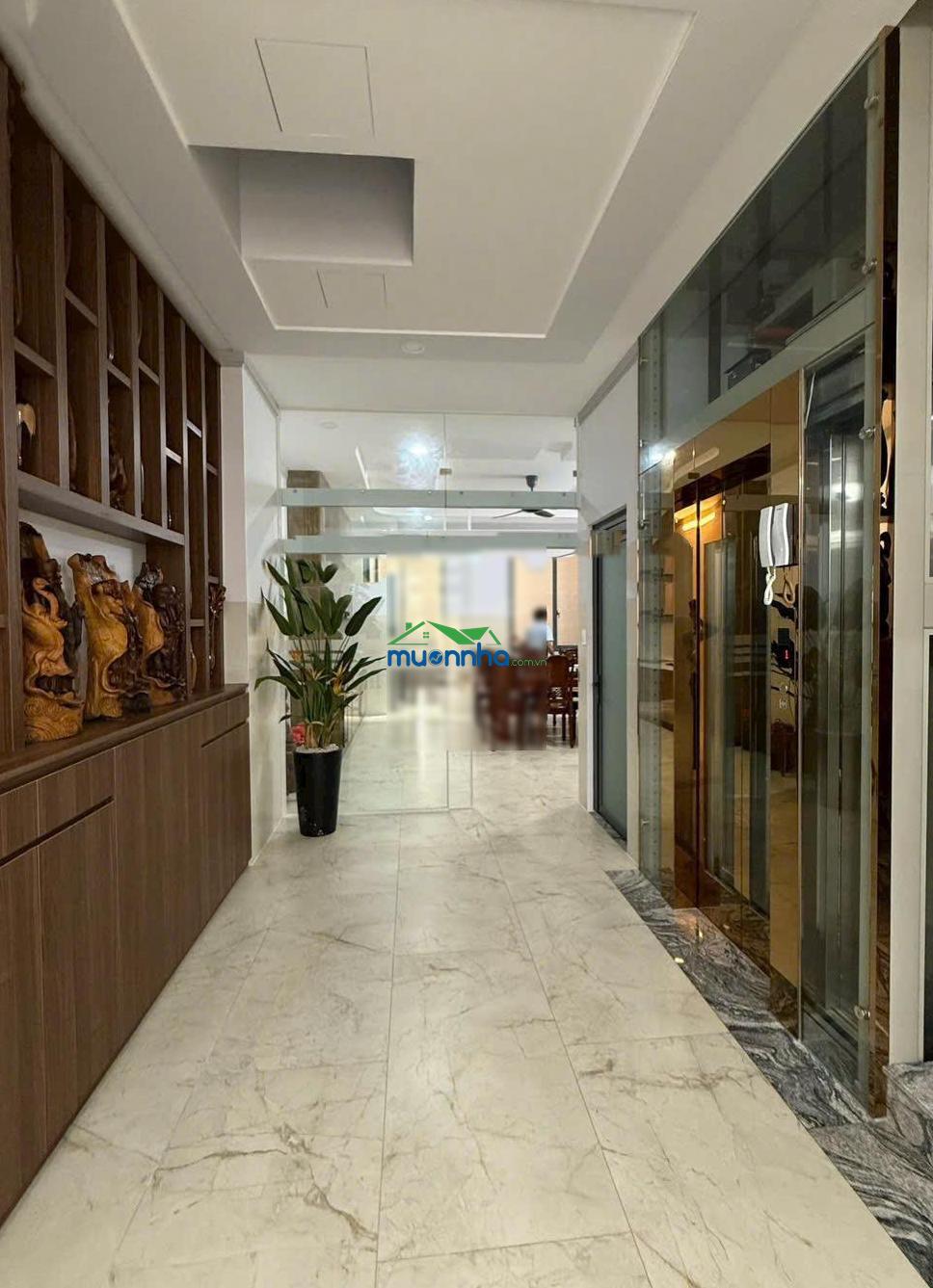 Sos!!! đập hộp chdv 6 tầng ngay đh cảnh sát - ngang 5.6m - thu nhập 85tr/th có thang máy ~105m² - 2