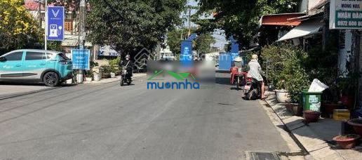 Hàng hiếm tại linh xuân, 3,6 tỷ, 49m2, nr đẹp, ngõ rộng 4m - 2