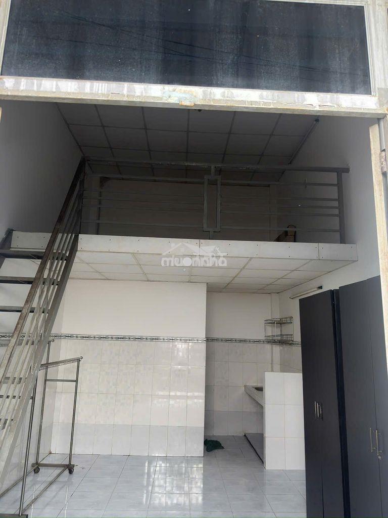 Nhà trọ. dt 3,5.5m có gác. tại 53 đường bình hưng , gần bến xe q8 - 2