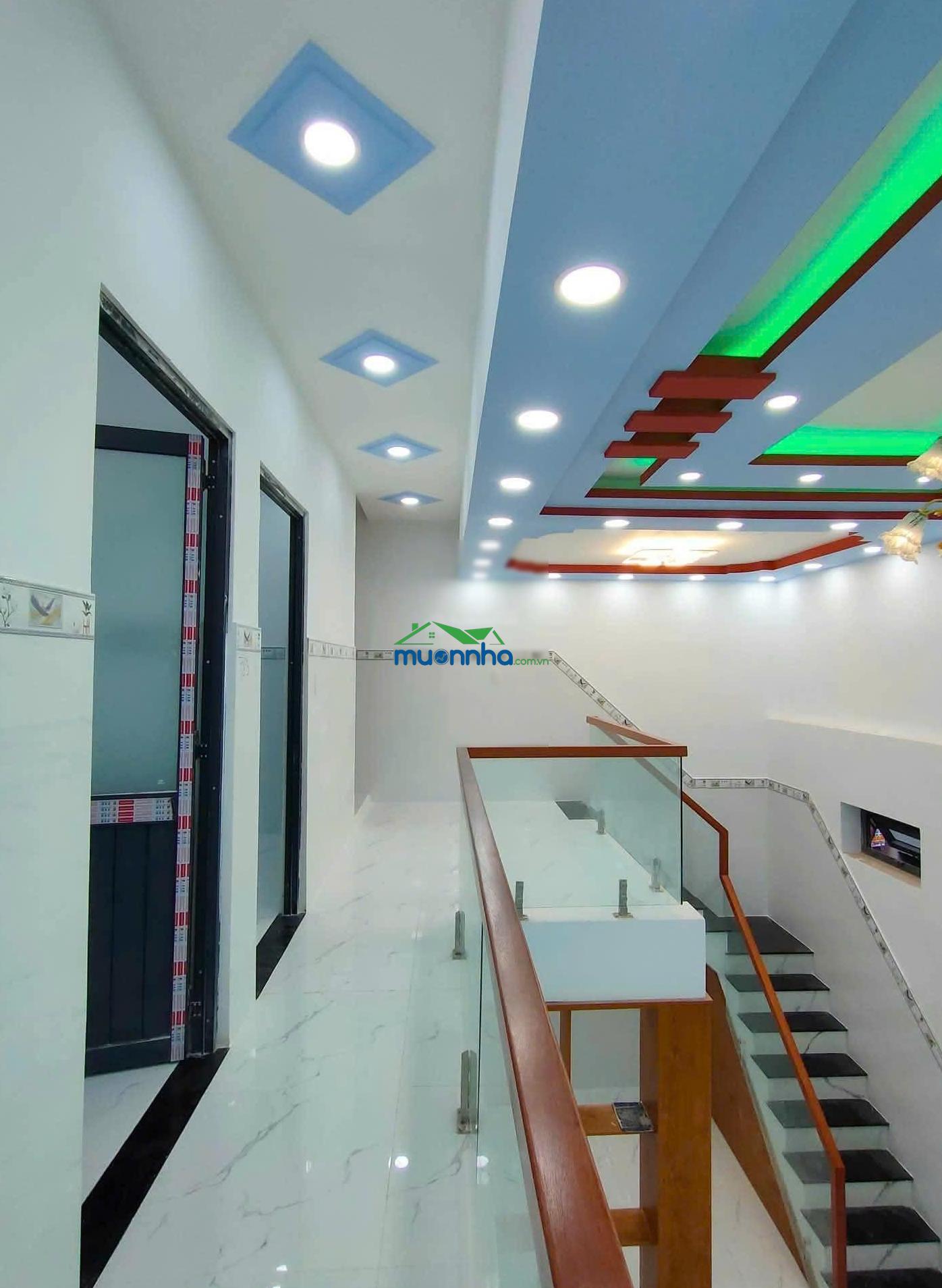 Bán nhà sổ riêng đã hoàn công ở ngay ngang trên 5m hẻm ô tô đường tô ngọc vân chợ tam bình thủ đức