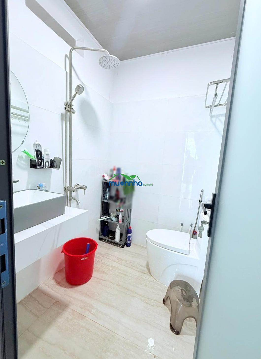 Nhà gần 80m² - trịnh đình trọng - 2 tầng mới đẹp ở ngay - full nội thất cao cấp - chỉ 6.9t. - 4