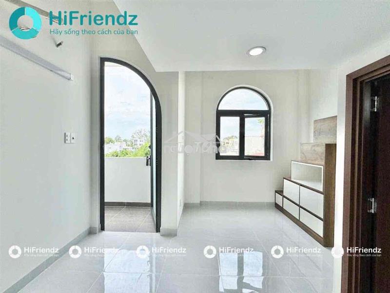 Trống sẫn phòng ban công giá rẻ gần đh gtvt, spkt - dọn vào ở ngay