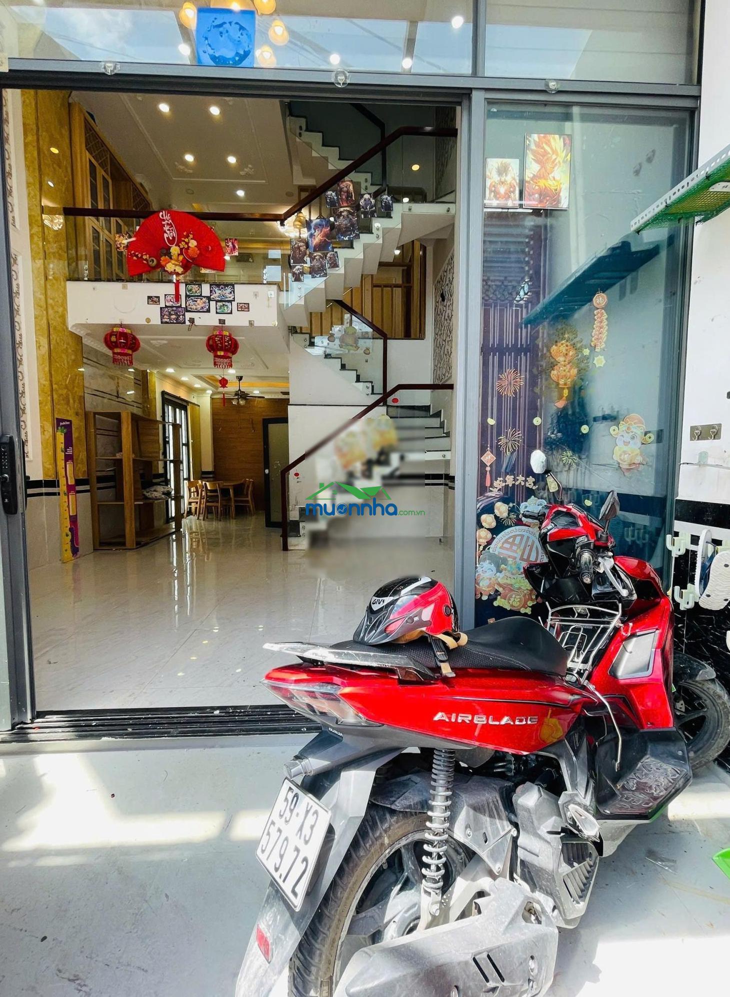 Nhà đẹp 53m² 1 trệt 1 lửng 2 lầu góc 2 mặt tiền đường cây keo