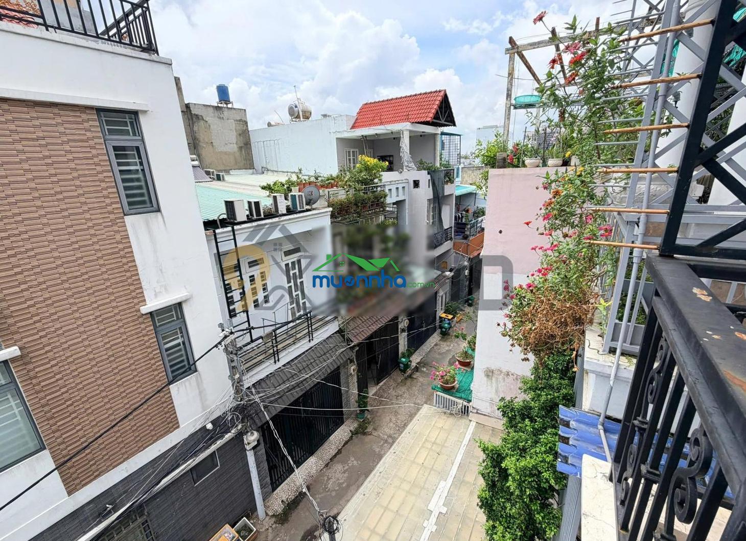 Bán nhà đẹp 1 trệt 2 lầu - ngay phạm văn đồng - 65.85m (4x16.5m) chỉ 8.8 tỷ còn tl mạnh