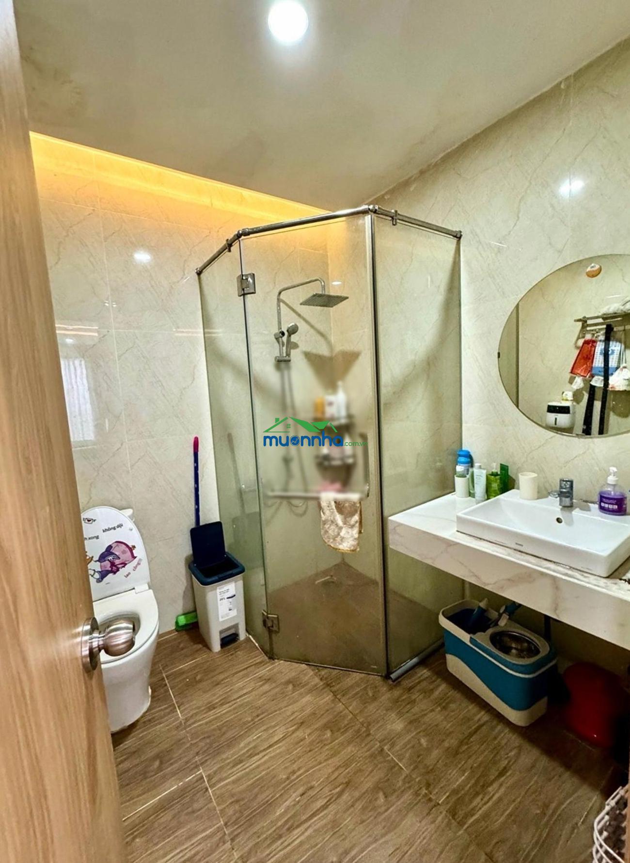 Nhà đẹp 5 tầng - nguyễn xí - bình thạnh - hẻm 2 xe tải - dt 42m2 - chỉ 9.x tỉ, tl.