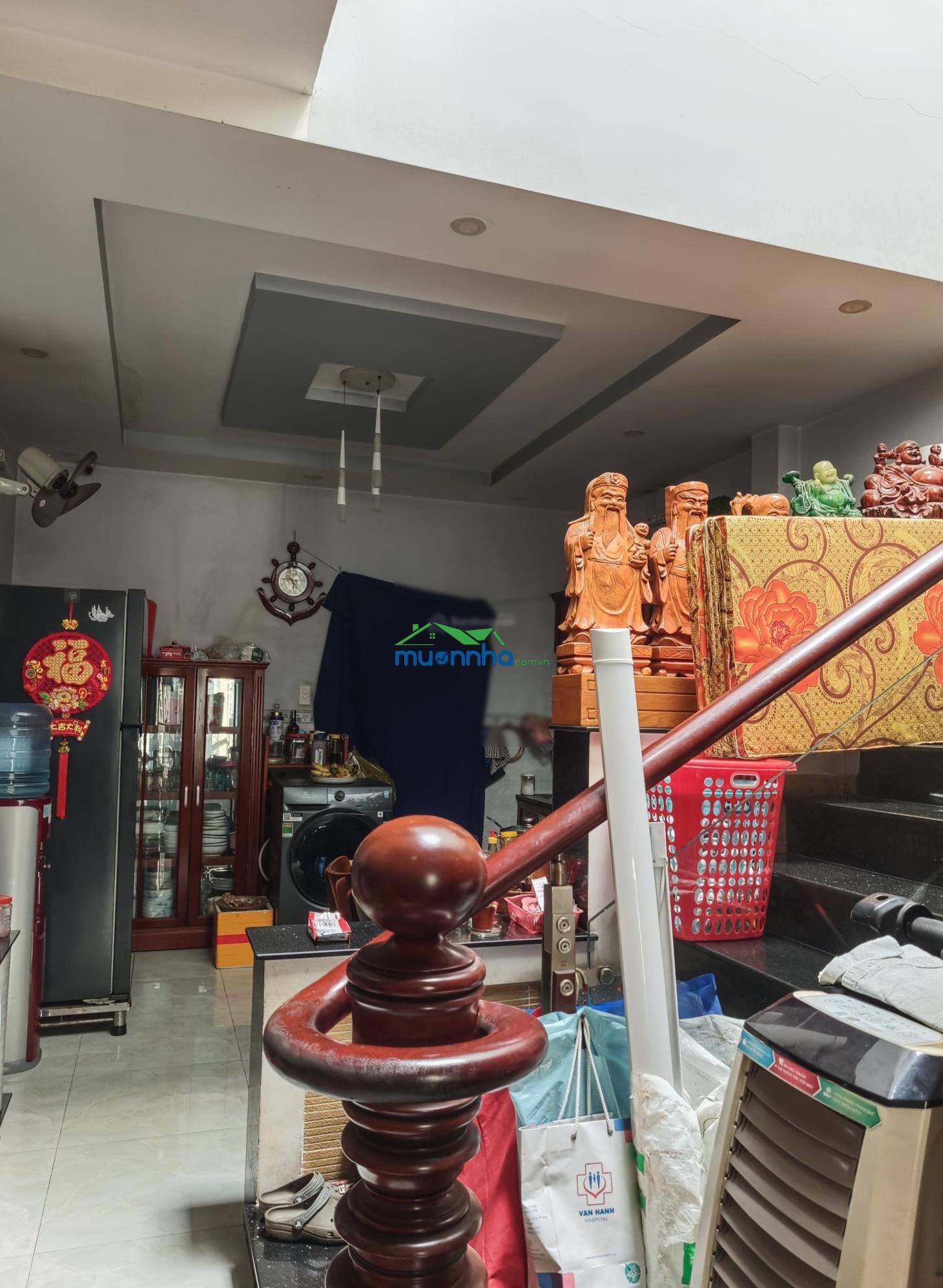 Nhà hẻm kinh doanh một sẹc thông 8m gần đường lê văn quới, 4x16m, 1 trệt 1 lầu đúc - Ảnh 2