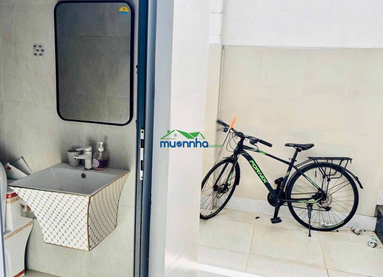 Bán nhà 2 tầng 2 mặt tiền - đỗ xuân hợp - gần đh văn hoá - 82m2 (4.6x18m) - giá 8.2 tỷ (922to48)