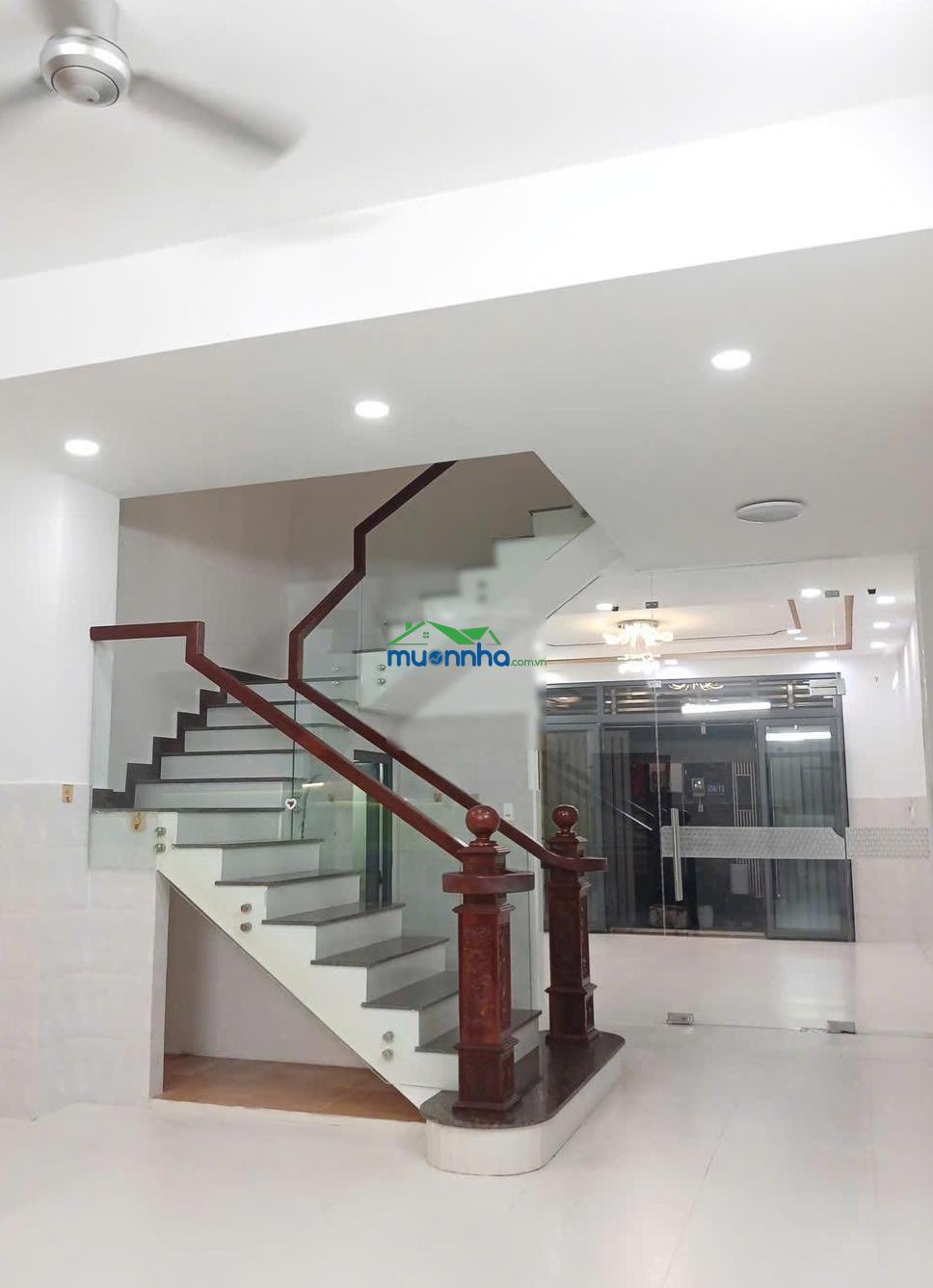 Diện tích khủng 5 x 17m nhà 1 trệt 2 lầu st và phòng thờ, chỉ với 7.8 tỷ nhà mới tinh - 3