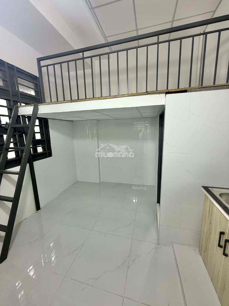 Trọ có gác và ban công