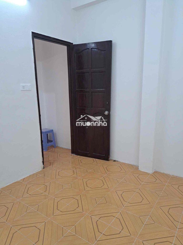Cho thuê gấp nhà mặt tiền nguyễn lâm ngay chợ nguyễn tri phương 55m2 - 4