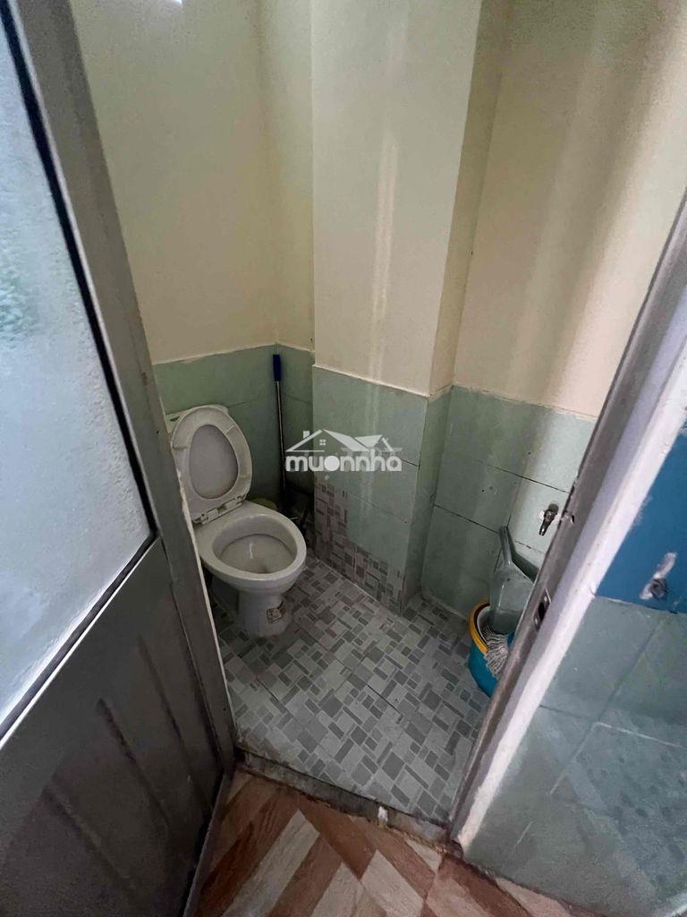 Cho thuê nhà lầu 1 có ban công - 3