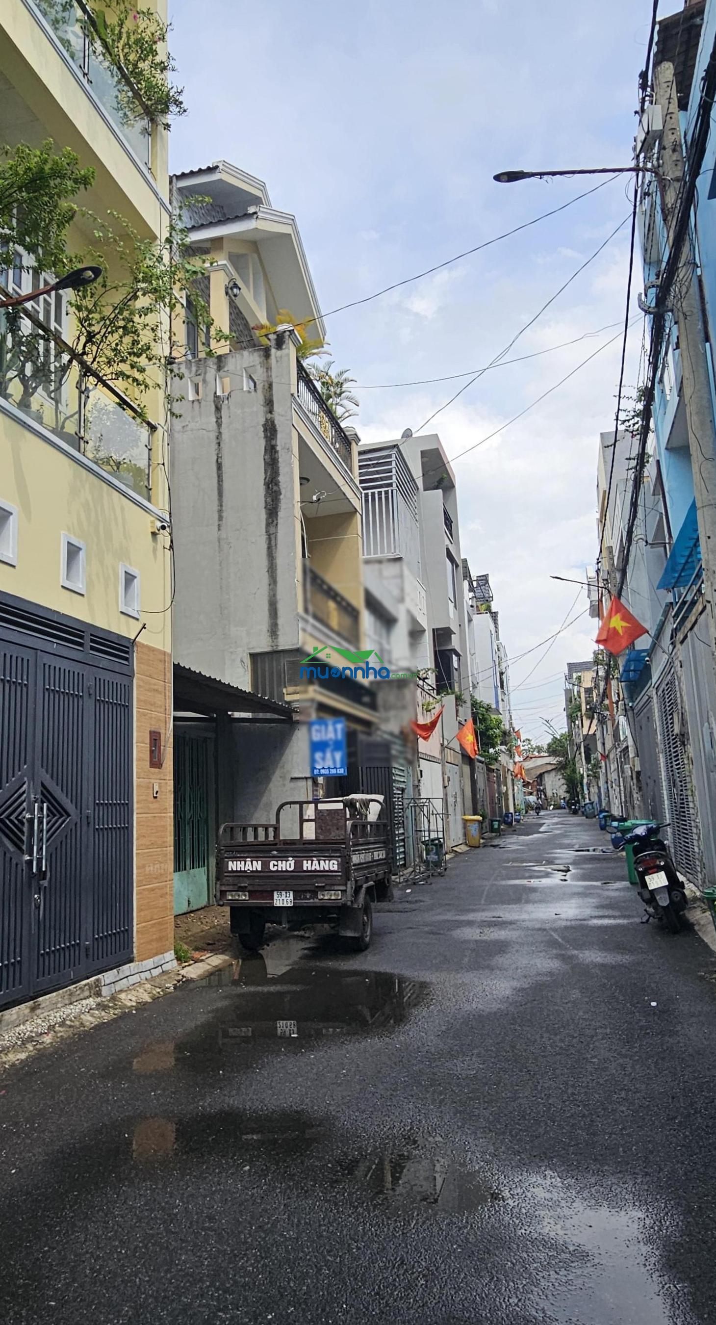 Linh trung - nhà 3 tầng - 69m2 - 8.5 tỷ - ở ngay - 4