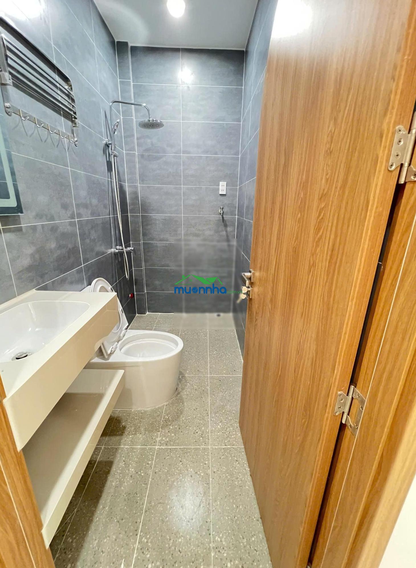 Nhà mới 283 htp -cách chợ bến thành 3 km- diện tích sàn 160m2 - 4x20- 7,41 tỷ tl- thiện chí bán - 4