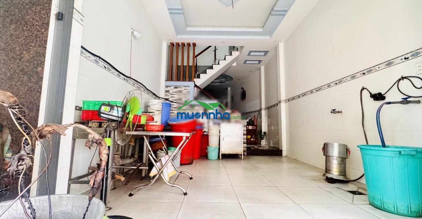 Linh xuân chỉ 3.7tỷ - nhà 68m2 - 3tấm sẵn 4pn- hxh - gần trường học. - 4