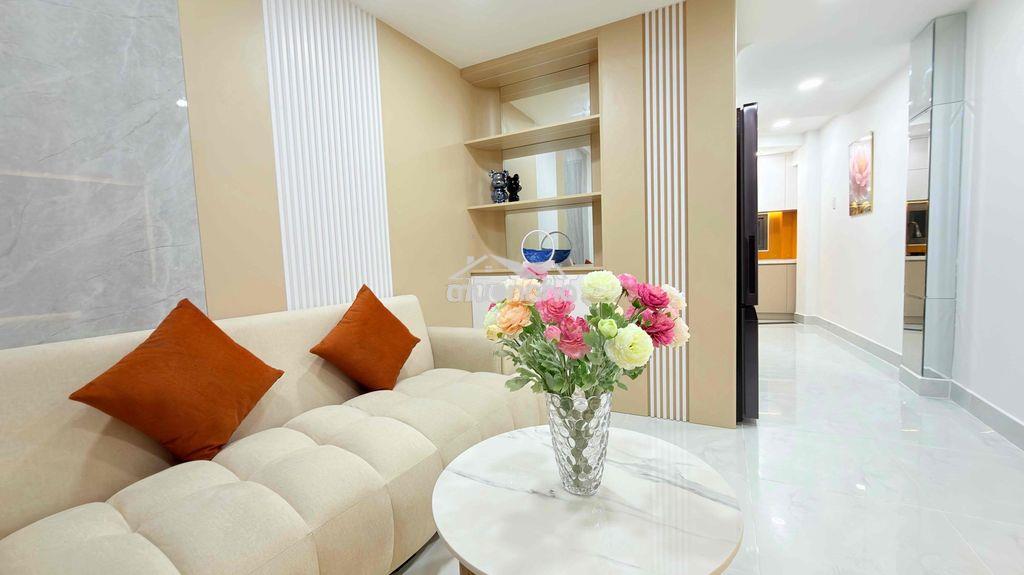 Mặt tiền kinh doanh quận phú nhuận - 2