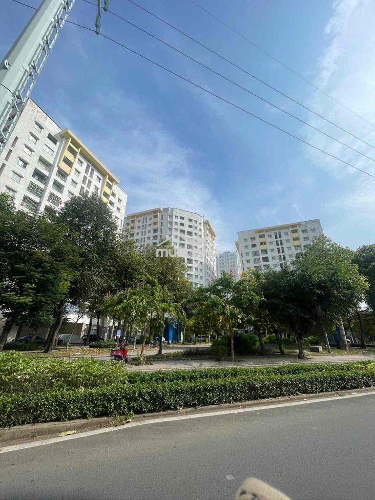 Cần bán căn hộ 65m2 cc phú thọ quận 11