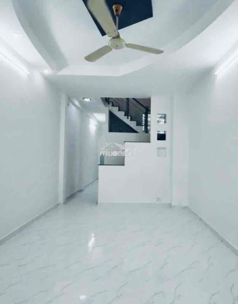 Nhà xinh, gần mặt tiền, 40m2, 1 trệt 1 lầu q3 liền kề p. nhuận - 2